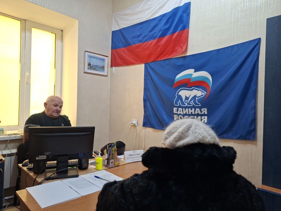Депутаты Совета городского округа муниципальное образование городской округ город Лисичанск Луганской Народной Республики продолжают приемы граждан Депутаты Совета городского округа муниципальное образование городской округ город Лисичанск Луганской Народной Республики продолжают приемы граждан