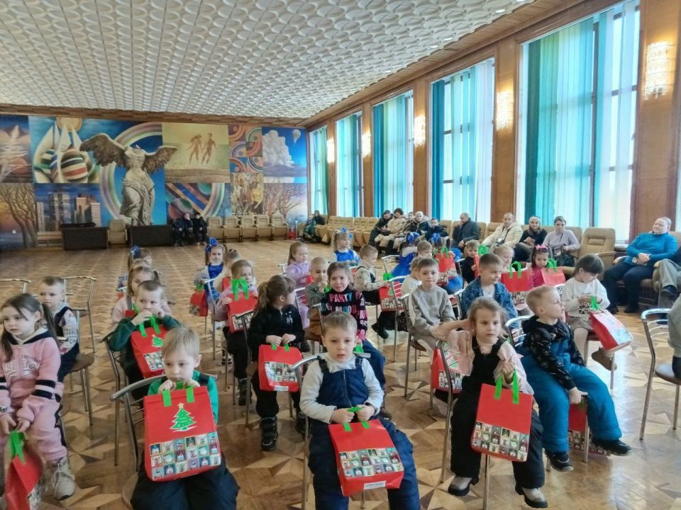 Детская развлекательная программа «Хорошее настроение»! Детская развлекательная программа «Хорошее настроение»!