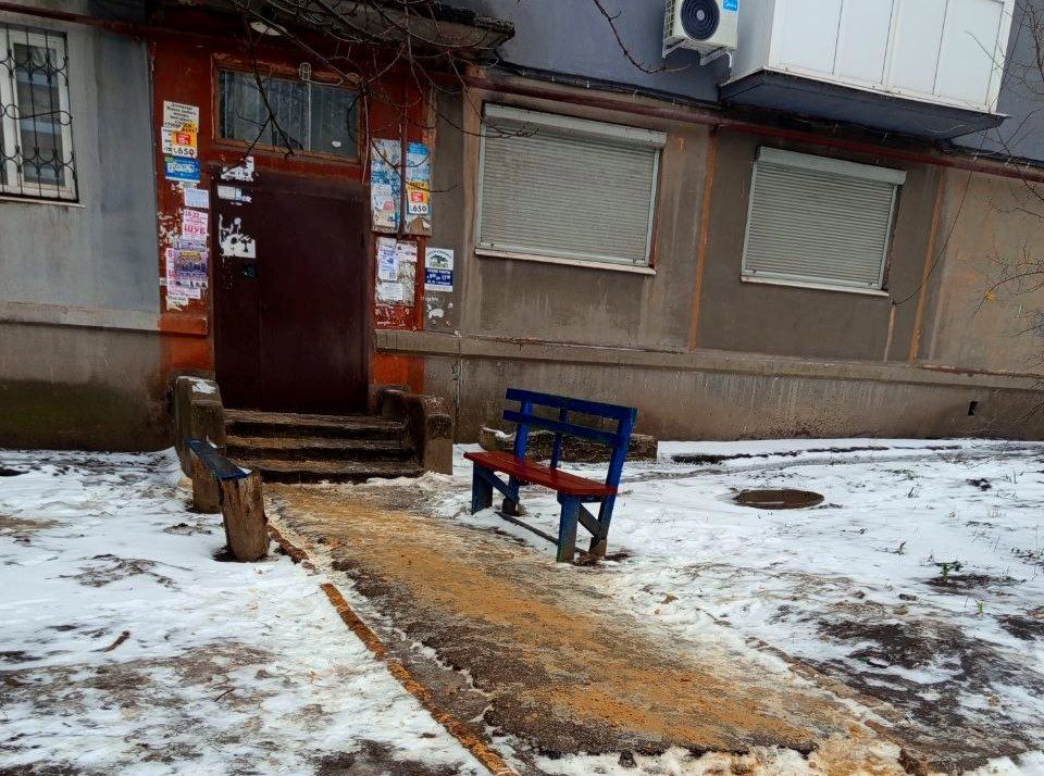 Коммунальные службы работают на территории города Коммунальные службы работают на территории города