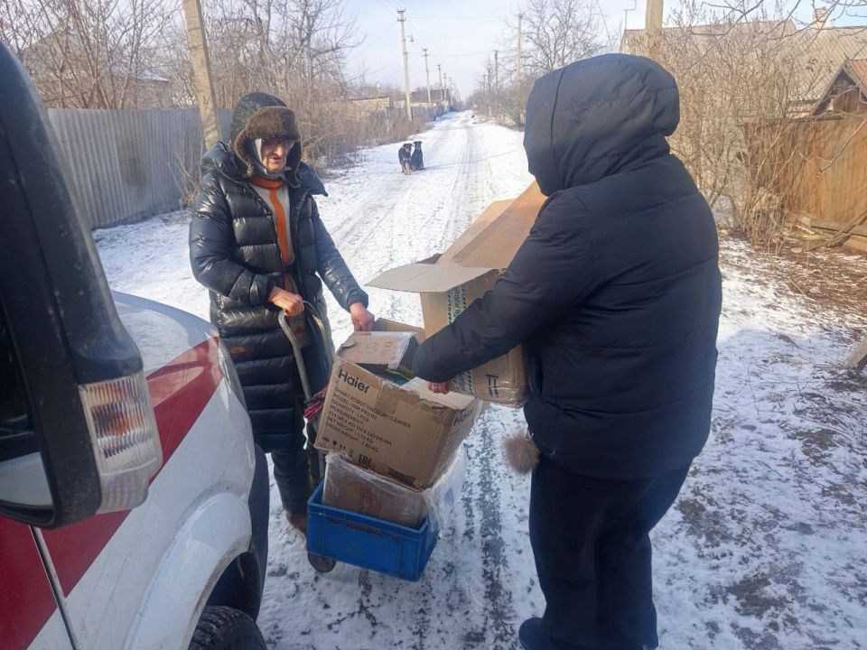 КСВО ЛНР помогает жителям прифронтовых городов КСВО ЛНР помогает жителям прифронтовых городов