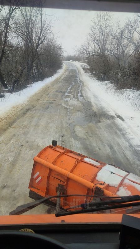 Коммунальные службы городского округа работают на автомобильных дорогах Коммунальные службы городского округа работают на автомобильных дорогах