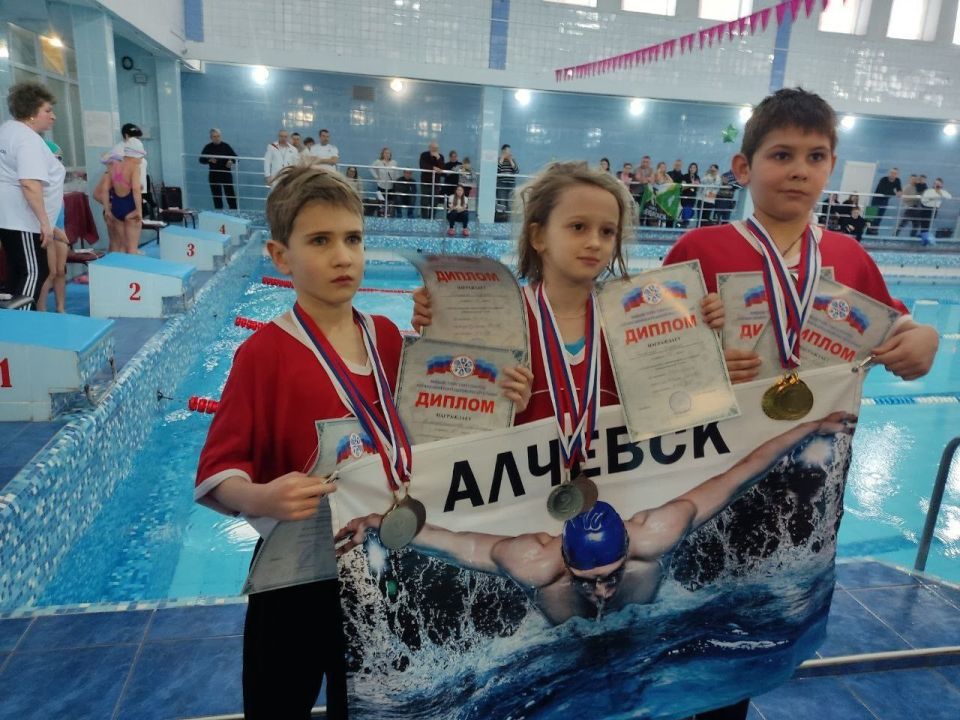 7 февраля в г.Молодогвардейске прошли республикснские соревнования по плаванию "Морская звезда" 7 февраля в г.Молодогвардейске прошли республикснские соревнования по плаванию "Морская звезда"