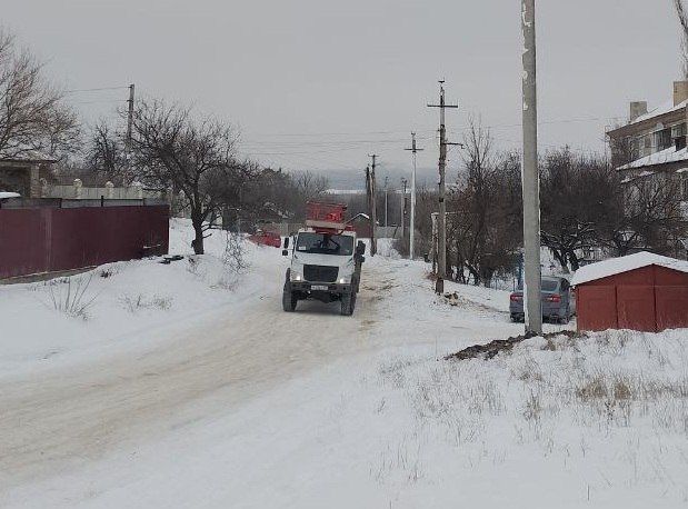 В Краснодонском округе продолжаются плановые работы по благоустройству В Краснодонском округе продолжаются плановые работы по благоустройству
