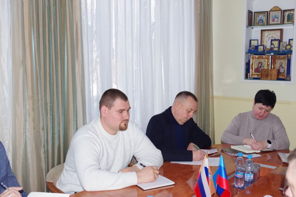 Сергей Крамаренко: Сегодня обсудили ключевые аспекты поддержки СВО Сергей Крамаренко: Сегодня обсудили ключевые аспекты поддержки СВО