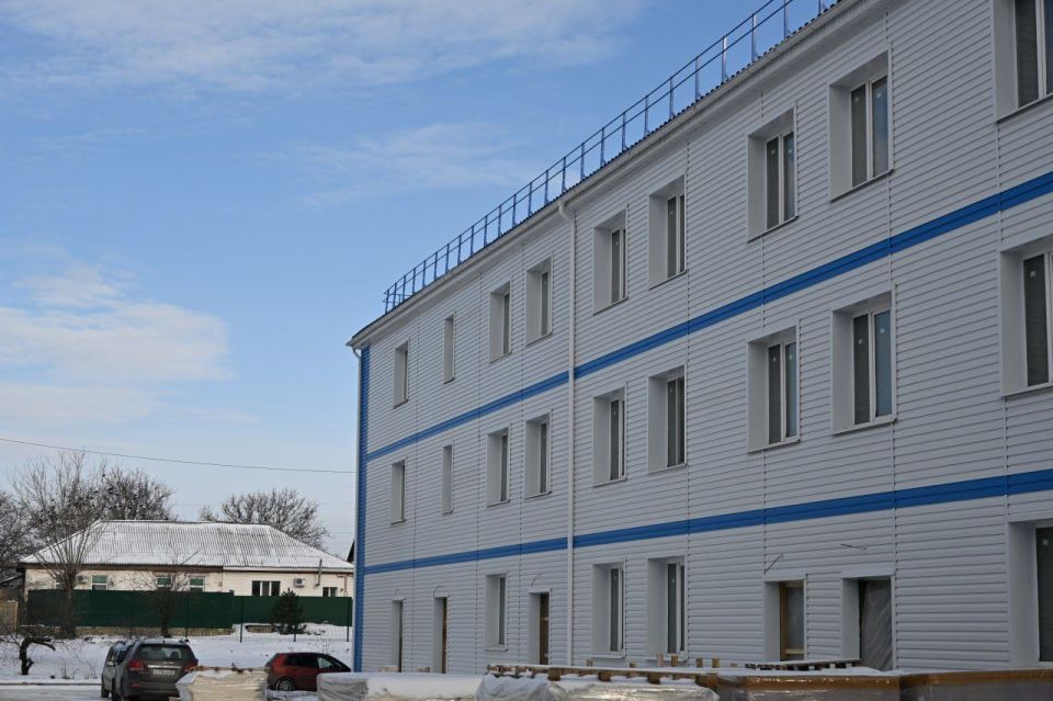 В Брянке восстанавливают инфекционное отделение городской больницы по народной программе В Брянке восстанавливают инфекционное отделение городской больницы по народной программе
