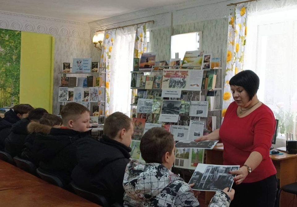 Для учащихся провели час исторической памяти «Февраль. 43-й. Освобождение» Для учащихся провели час исторической памяти «Февраль. 43-й. Освобождение»