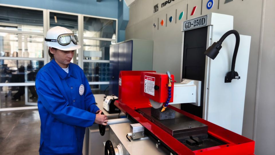 Наталия Жулинская: В Стаханове в рамках федерального проекта «Профессионалитет» открылся образовательный кластер Наталия Жулинская: В Стаханове в рамках федерального проекта «Профессионалитет» открылся образовательный кластер