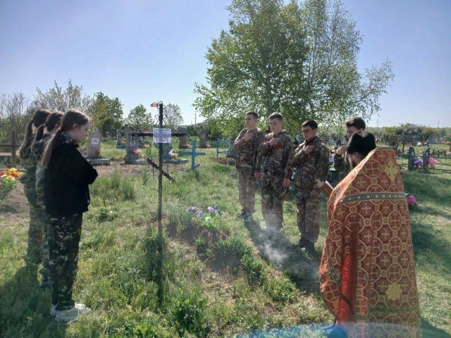 Благодарность и память – в наших сердцах навеки Благодарность и память – в наших сердцах навеки