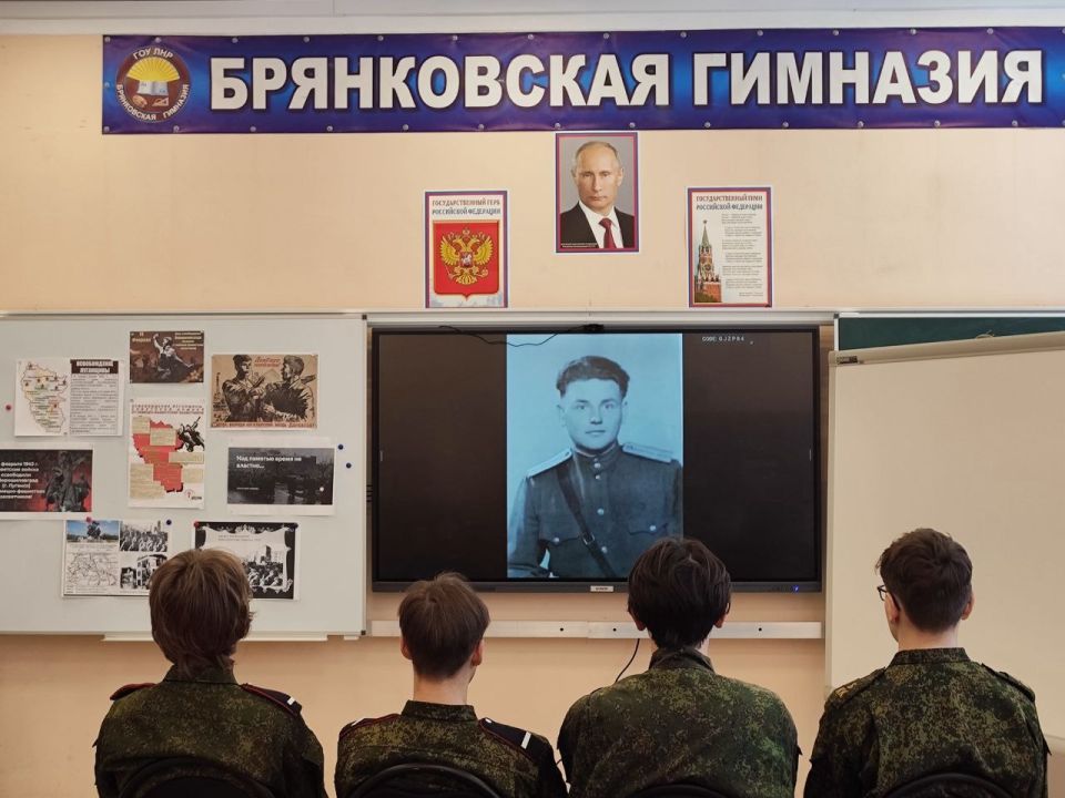 Есть особые даты в сердцах людей, которые они несут сквозь года Есть особые даты в сердцах людей, которые они несут сквозь года