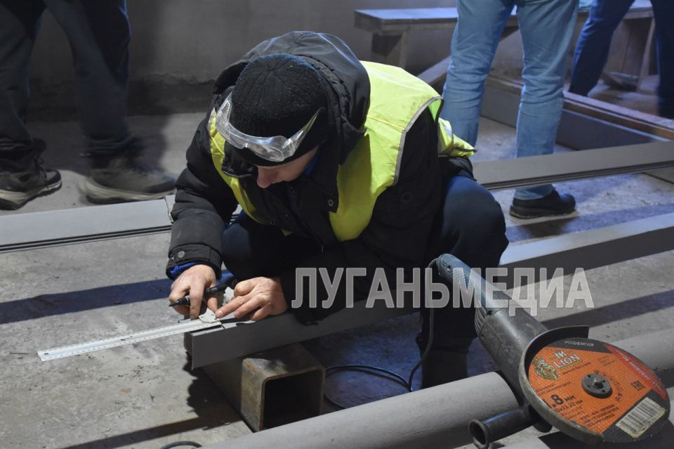 В Краснодоне продолжается строительство патологоанатомического отделения В Краснодоне продолжается строительство патологоанатомического отделения