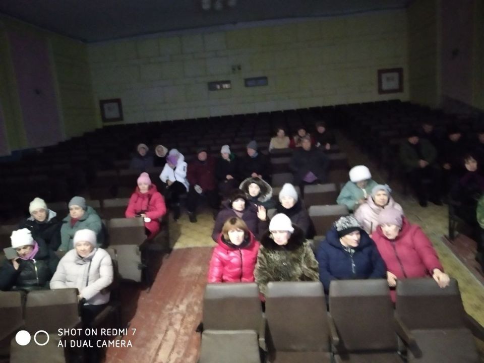 Сегодня в посёлке шахты Новопавловская состоялось собрание жителей, посвящённое выдвижению инициативного проекта по созданию Аллеи памяти Сегодня в посёлке шахты Новопавловская состоялось собрание жителей, посвящённое выдвижению инициативного проекта по созданию Аллеи памяти