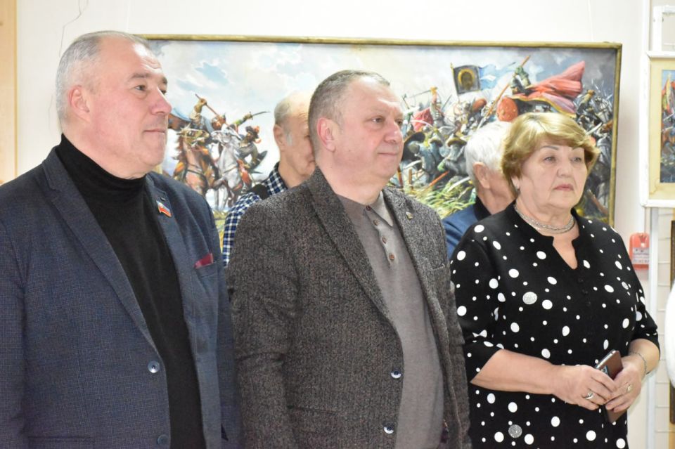 Сегодня Антрацитовский исторический музей презентовал персональную выставку «Художник перед лицом Истории», посвященную 100-летию со дня рождения нашего земляка Эдуарда Дмитриевича Анищенко Сегодня Антрацитовский исторический музей презентовал персональную выставку «Художник перед лицом Истории», посвященную 100-летию со дня рождения нашего земляка Эдуарда Дмитриевича Анищенко