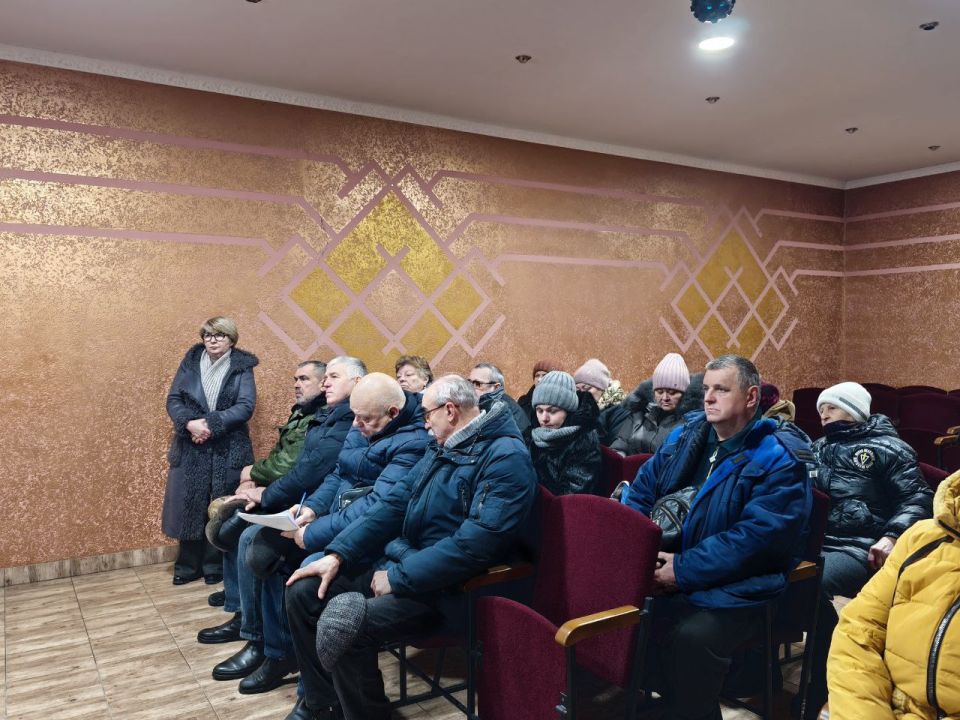 Сегодня в поселке Голубовское состоялась рабочая встреча с жителями Сегодня в поселке Голубовское состоялась рабочая встреча с жителями