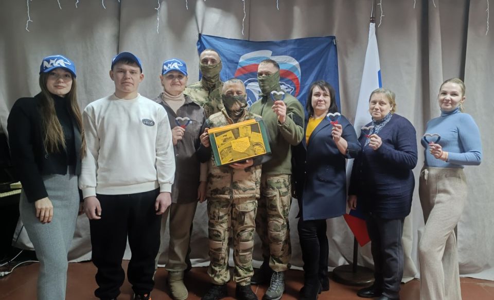В Молодогвардейске и с. Самсоновке жители приняли участие во Всероссийской акции «Письмо солдату» В Молодогвардейске и с. Самсоновке жители приняли участие во Всероссийской акции «Письмо солдату»