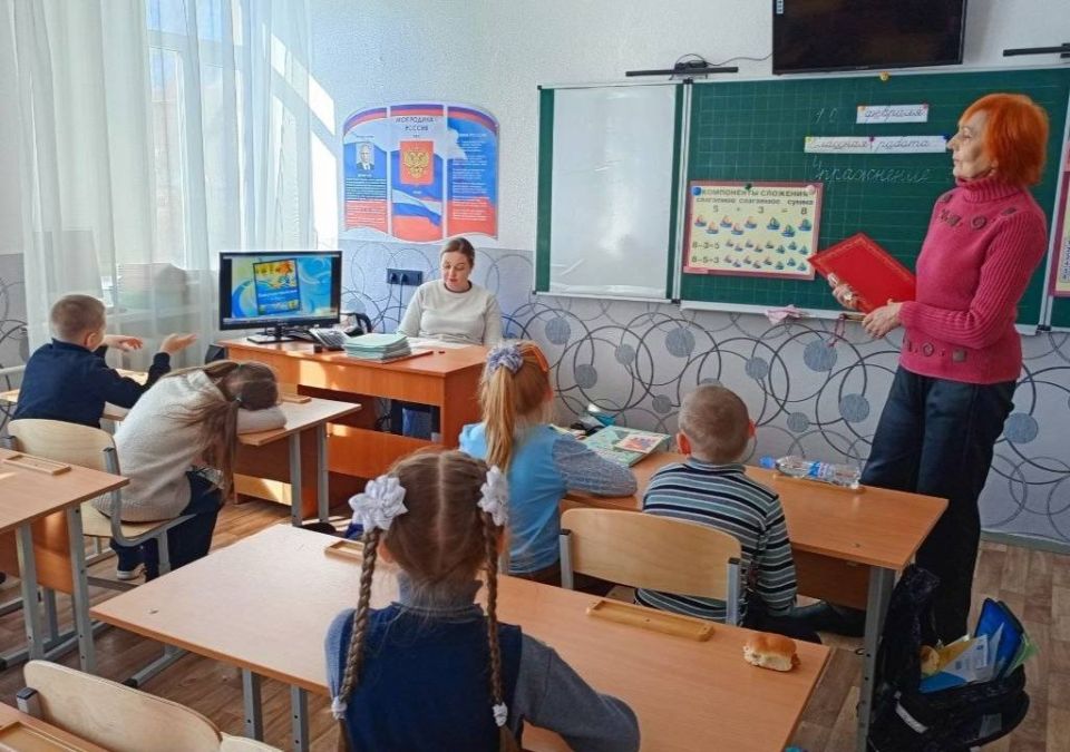 Учащиеся провели веселый час с Агнией Барто Учащиеся провели веселый час с Агнией Барто