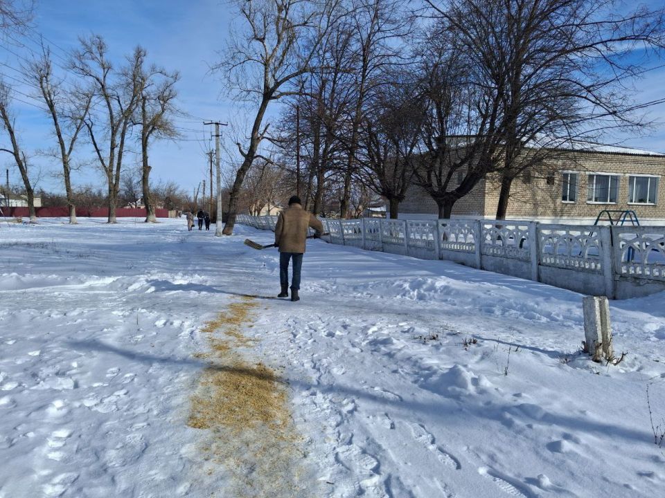 Муниципальные предприятия продолжают активно работать над тем, чтобы улицы и дороги городского округа оставались безопасными Муниципальные предприятия продолжают активно работать над тем, чтобы улицы и дороги городского округа оставались безопасными