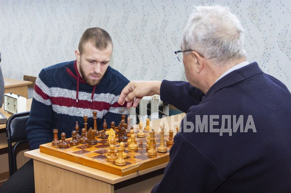 В Луганском государственном университете имени Святителя Луки состоялось спортивное мероприятие – спартакиада «Бодрость и здоровье – 2026» среди преподавателей и сотрудников вуза В Луганском государственном университете имени Святителя Луки состоялось спортивное мероприятие – спартакиада «Бодрость и здоровье – 2026» среди преподавателей и сотрудников вуза