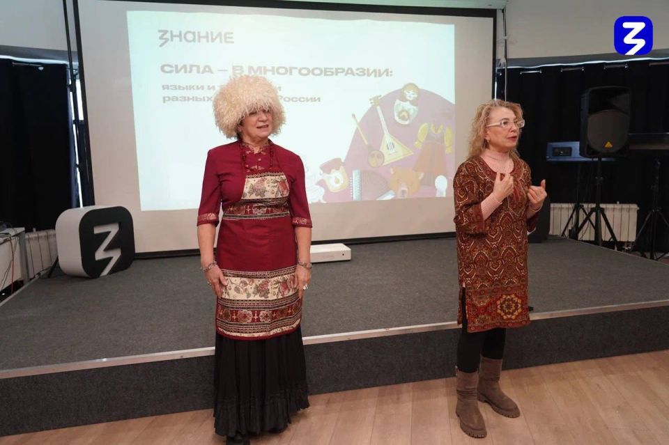 В рамках просветительской акции «Россия — семья семей» в Луганске состоялась яркая и душевная встреча с активными участниками Союза пенсионеров России в ЛНР В рамках просветительской акции «Россия — семья семей» в Луганске состоялась яркая и душевная встреча с активными участниками Союза пенсионеров России в ЛНР