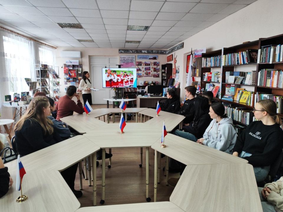 Сергей Крамаренко: В соответствии с Указом Президента Российской Федерации, в нашей стране торжественно открыт Год единства народов России Сергей Крамаренко: В соответствии с Указом Президента Российской Федерации, в нашей стране торжественно открыт Год единства народов России