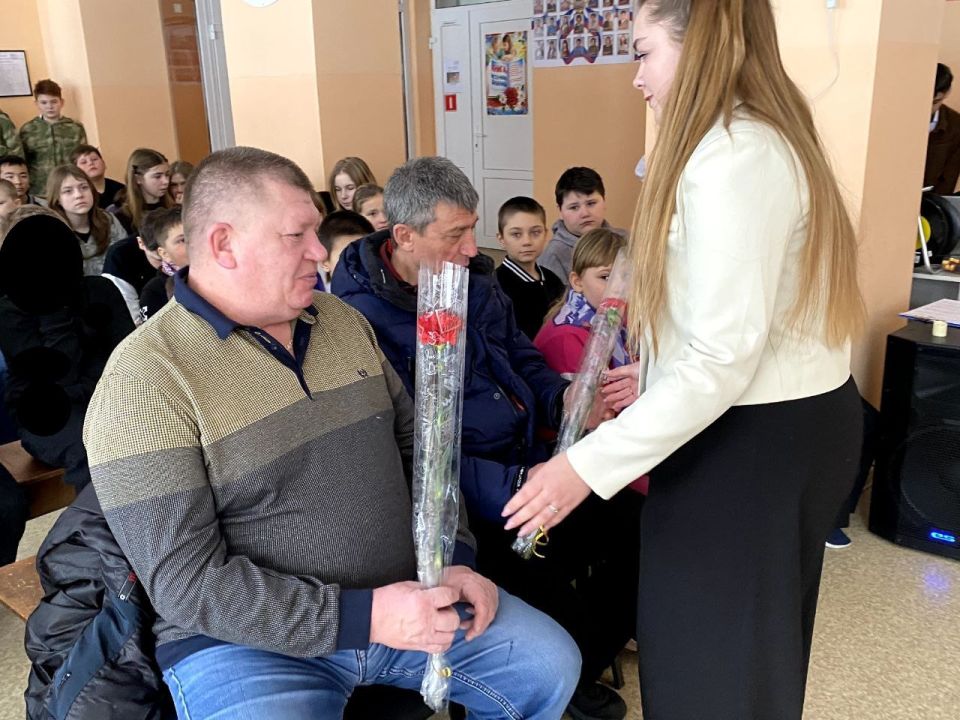 Память об Афганистане: урок мужества в Нижненагольчикской школе Память об Афганистане: урок мужества в Нижненагольчикской школе