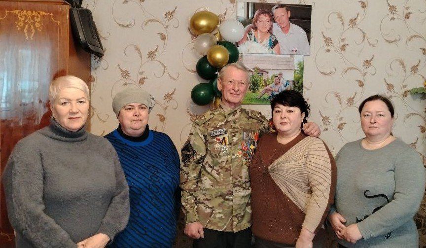 В канун Дня вывода Советских войск из Афганистана на территории отдела по ОЖД пгт Комиссаровка состоялась адресная поздравительная акция уроженцев поселка, принимавших участие в Афганском конфликте 1979 -1989 гг В канун Дня вывода Советских войск из Афганистана на территории отдела по ОЖД пгт Комиссаровка состоялась адресная поздравительная акция уроженцев поселка, принимавших участие в Афганском конфликте 1979 -1989 гг