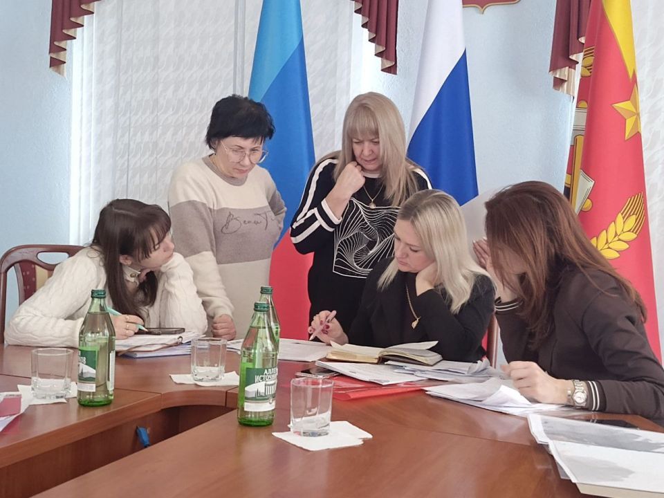 Ровеньки активно участвуют в развитии общественной инфраструктуры! Ровеньки активно участвуют в развитии общественной инфраструктуры!