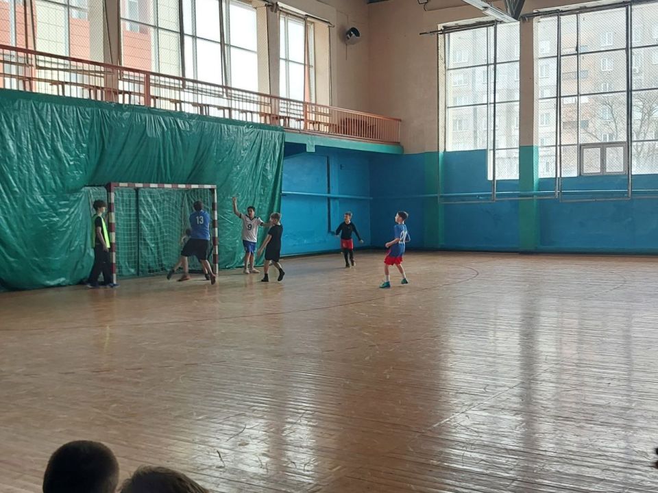 В Брянковской СШОР прошел обучающий матч по регби в рамках проекта «Детский спорт» В Брянковской СШОР прошел обучающий матч по регби в рамках проекта «Детский спорт»