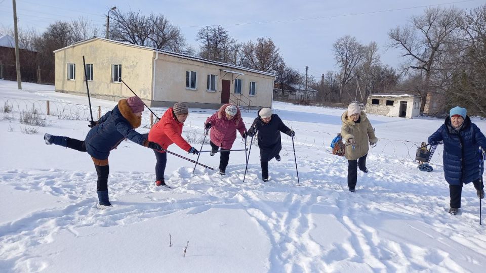 Славяносербский центр социального обслуживания приглашает присоединиться к «Университету третьего возраста» Славяносербский центр социального обслуживания приглашает присоединиться к «Университету третьего возраста»