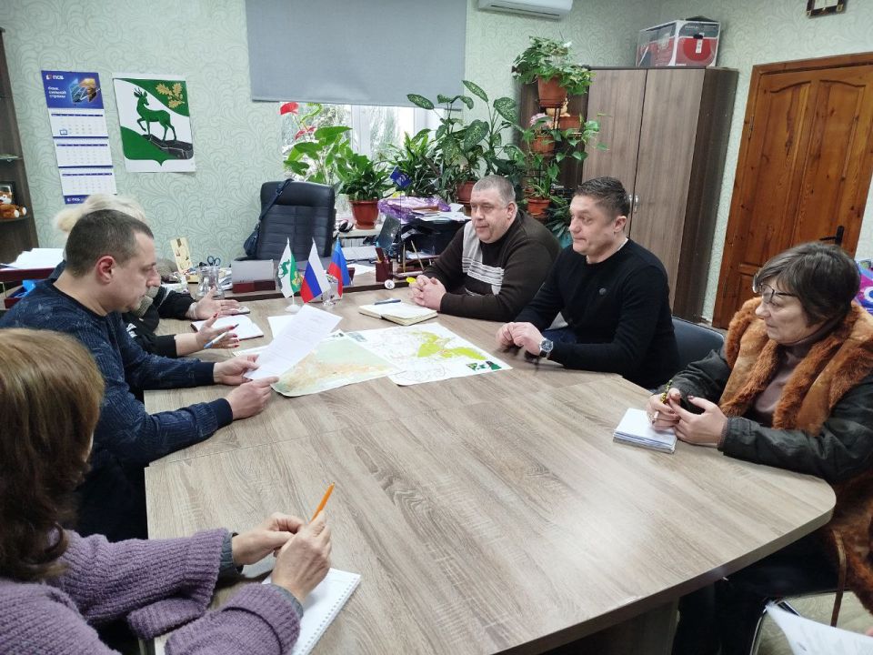 При врио Главы Ирины Смаги состоялось совещание ведущих специалистов администрации При врио Главы Ирины Смаги состоялось совещание ведущих специалистов администрации