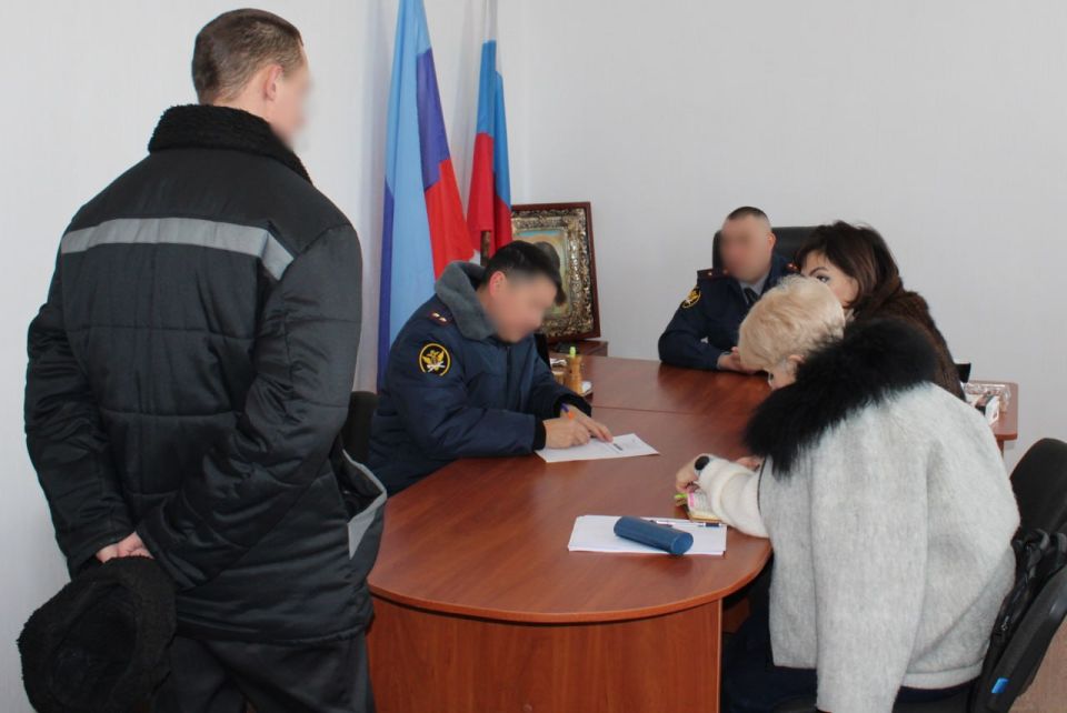 Анна Сорока: В рамках системного мониторинга соблюдения прав лиц, находящихся в местах принудительного содержания, совместно с руководством УФСИН по Луганской Народной Республике и сотрудниками Аппарата Уполномоченного... Анна Сорока: В рамках системного мониторинга соблюдения прав лиц, находящихся в местах принудительного содержания, совместно с руководством УФСИН по Луганской Народной Республике и сотрудниками Аппарата Уполномоченного...
