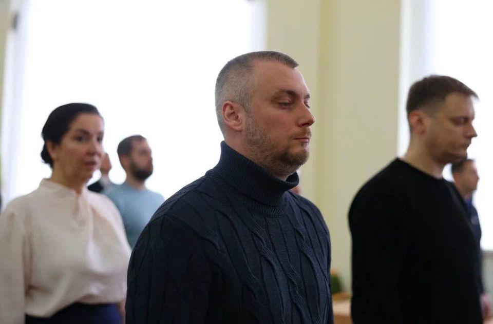 Максим Величко: Сегодня состоялось очередное заседание Народного Совета ЛНР Максим Величко: Сегодня состоялось очередное заседание Народного Совета ЛНР