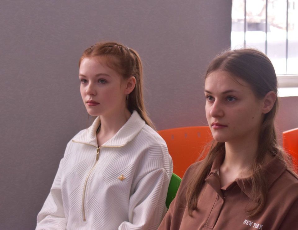 Встреча "ворошиловцев" с абитуриентами Встреча "ворошиловцев" с абитуриентами