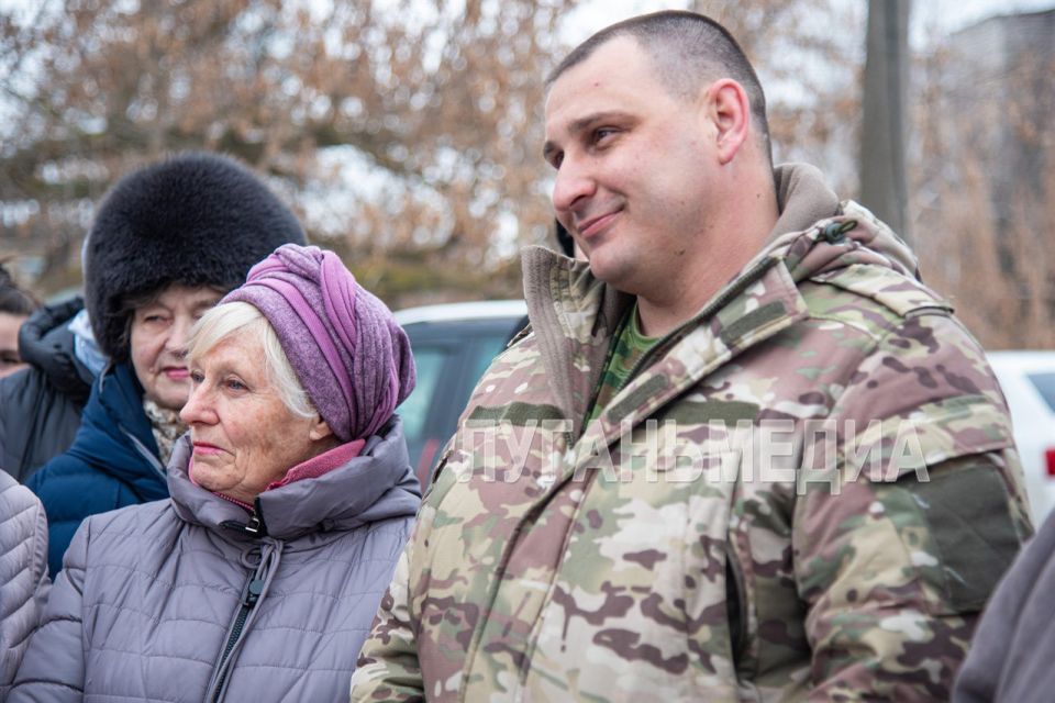 Руководитель Луганска Яна Пащенко провела встречу с жителями Большой Вергунки Руководитель Луганска Яна Пащенко провела встречу с жителями Большой Вергунки