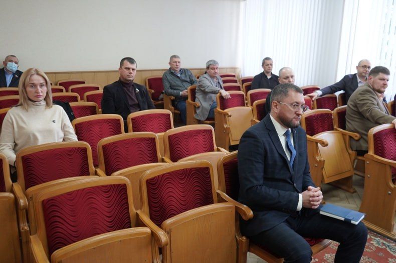 Фракция партии «Единая Россия» определила позицию по вопросам повестки 42-го заседания Совета депутатов Фракция партии «Единая Россия» определила позицию по вопросам повестки 42-го заседания Совета депутатов