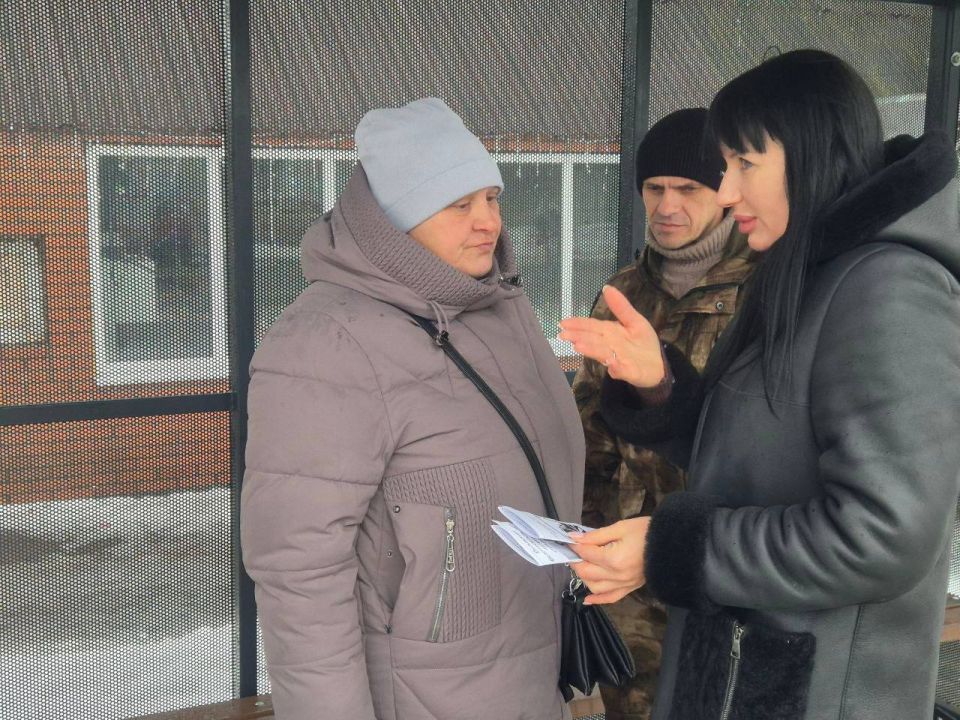 Сегодня, 13.02.2026, сотрудники Администрации городского город Ровеньки: отдела жизнеобеспечения пгт Дзержинский и отдела чрезвычайных ситуаций, охраны труда и окружающей природной среды, по поручению Главы городского округа... Сегодня, 13.02.2026, сотрудники Администрации городского город Ровеньки: отдела жизнеобеспечения пгт Дзержинский и отдела чрезвычайных ситуаций, охраны труда и окружающей природной среды, по поручению Главы городского округа...