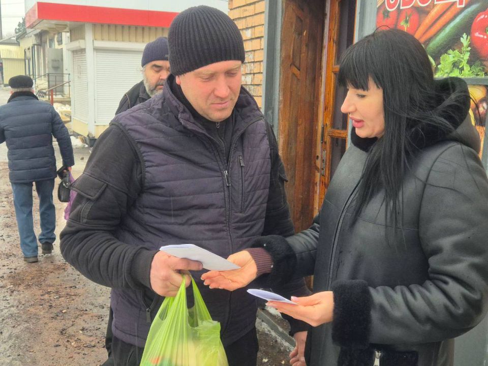 Сегодня, 13.02.2026, сотрудники Администрации городского город Ровеньки: отдела жизнеобеспечения пгт Дзержинский и отдела чрезвычайных ситуаций, охраны труда и окружающей природной среды, по поручению Главы городского округа... Сегодня, 13.02.2026, сотрудники Администрации городского город Ровеньки: отдела жизнеобеспечения пгт Дзержинский и отдела чрезвычайных ситуаций, охраны труда и окружающей природной среды, по поручению Главы городского округа...