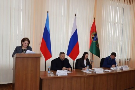 Евгений Бондарь: Принял участие в 44-м заседании Совета Лутугинского муниципального округа