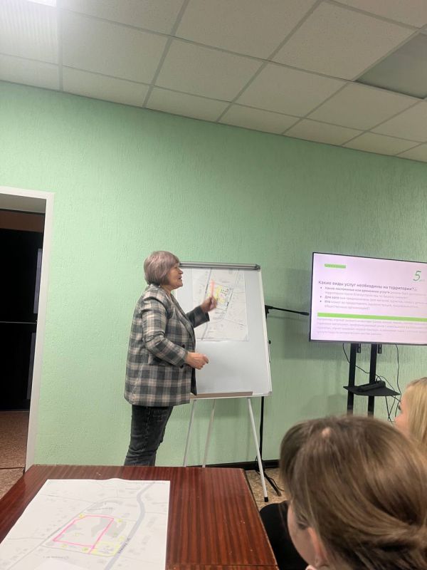 В селе Новая Астрахань Кременского МО, в рамках проекта по комплексному развитию территории, состоялась еще одна рабочая встреча В селе Новая Астрахань Кременского МО, в рамках проекта по комплексному развитию территории, состоялась еще одна рабочая встреча