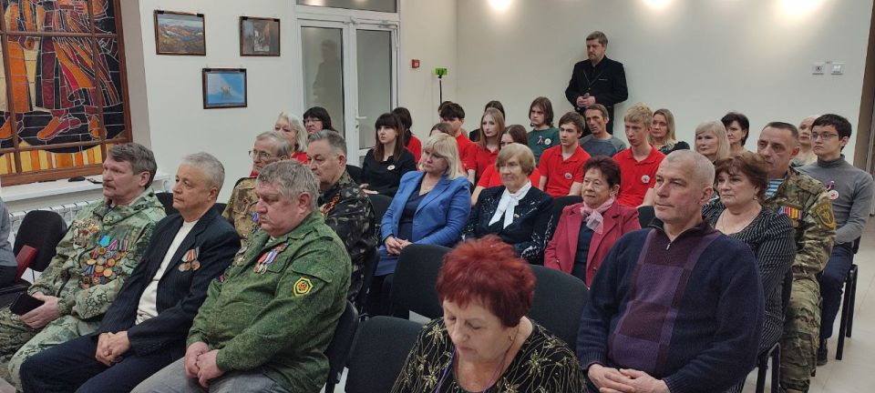 13 февраля в Перевальском районном музее прошел День памяти воинов-интернационалистов "Афганистан - наша память и боль" 13 февраля в Перевальском районном музее прошел День памяти воинов-интернационалистов "Афганистан - наша память и боль"