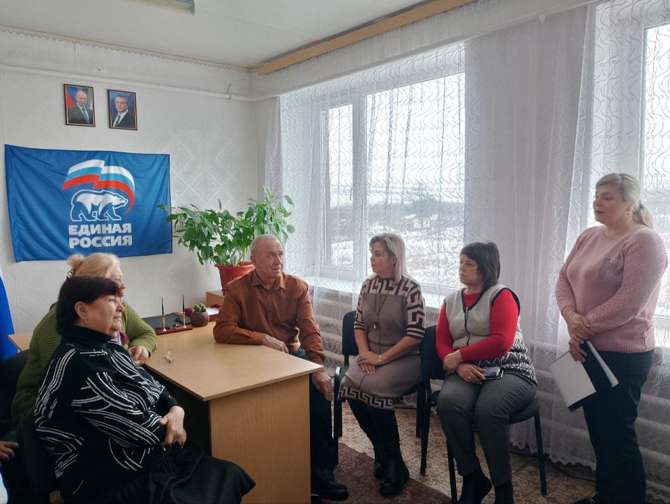 В поселке Есауловка прошел час патриотизма, посвященный годовщине вывода советских войск из Афганистана В поселке Есауловка прошел час патриотизма, посвященный годовщине вывода советских войск из Афганистана