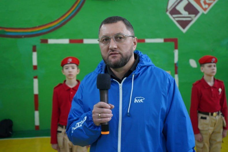 В Свердловске прошел турнир по мини-футболу среди юношей В Свердловске прошел турнир по мини-футболу среди юношей