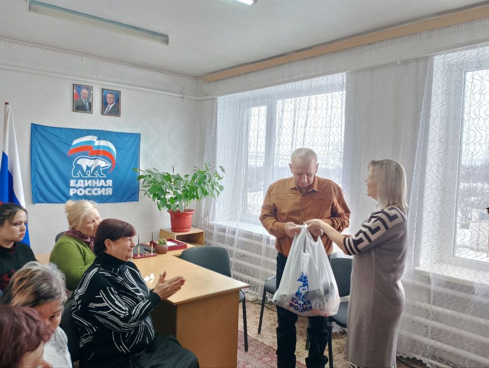 В поселке Есауловка прошел час патриотизма, посвященный годовщине вывода советских войск из Афганистана В поселке Есауловка прошел час патриотизма, посвященный годовщине вывода советских войск из Афганистана