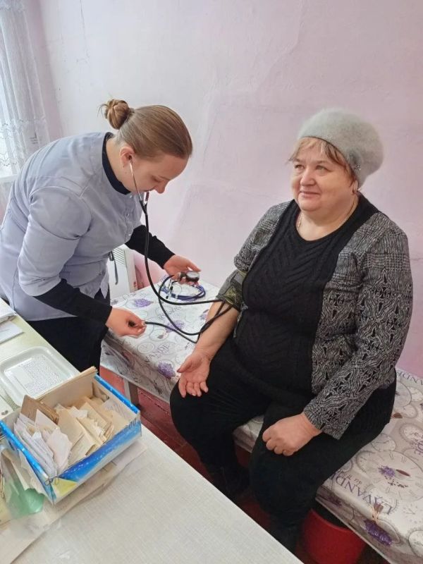 Медицина приближается к людям: выездной профосмотр в Южной Ломоватке Медицина приближается к людям: выездной профосмотр в Южной Ломоватке