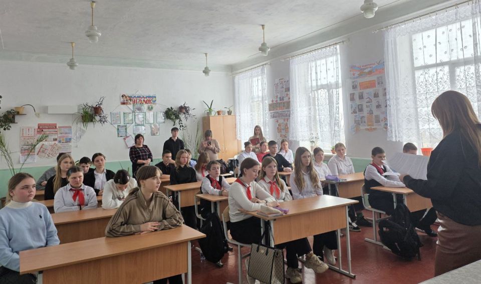В городе Ровеньки стартовала важная патриотическая акция, организованная Советом женщин города Ровеньки «Союза женщин России» В городе Ровеньки стартовала важная патриотическая акция, организованная Советом женщин города Ровеньки «Союза женщин России»