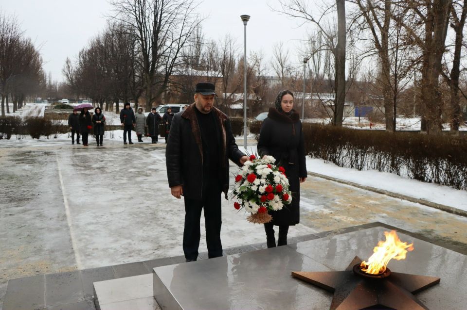 Евгений Бондарь: 83я годовщина освобождения Лутугино: память, которая живёт Евгений Бондарь: 83я годовщина освобождения Лутугино: память, которая живёт