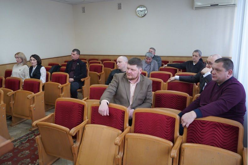Фракция партии «Единая Россия» определила позицию по вопросам повестки 42-го заседания Совета депутатов Фракция партии «Единая Россия» определила позицию по вопросам повестки 42-го заседания Совета депутатов