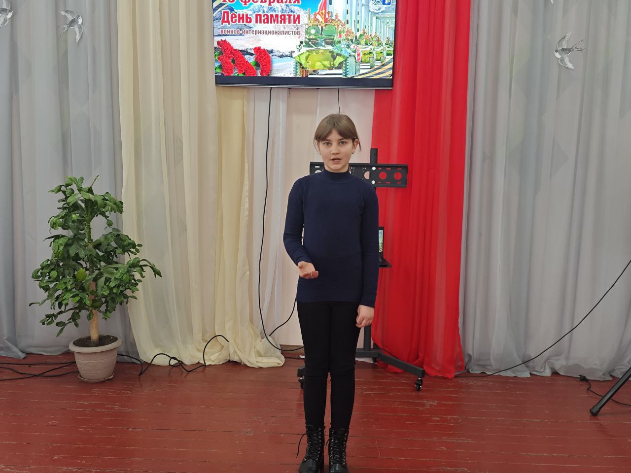 В Малоивановском Доме культуры состоялся митинг «Уходили парни из Афгана», посвящённый Дню вывода советских войск из Афганистана В Малоивановском Доме культуры состоялся митинг «Уходили парни из Афгана», посвящённый Дню вывода советских войск из Афганистана