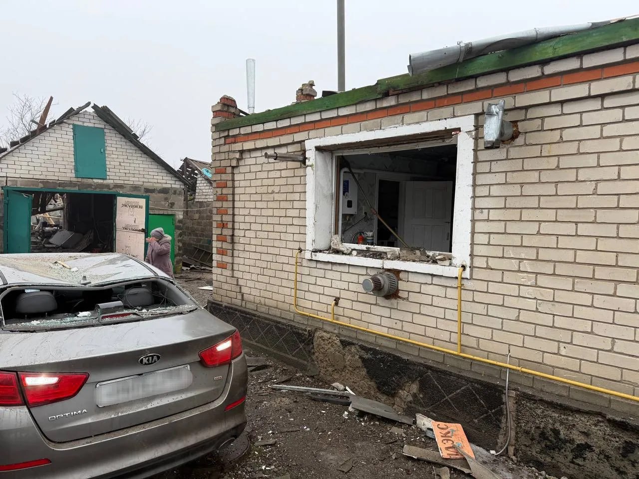 Беспилотники ВСУ атаковали Перевальский округ — есть раненые Беспилотники ВСУ атаковали Перевальский округ — есть раненые