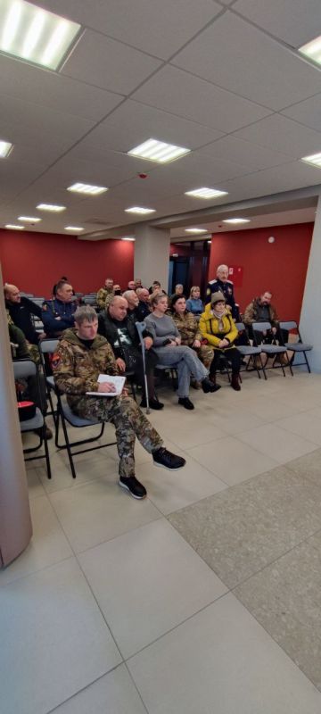 В СКО «Станица Луганская» состоялся отчетный Круг, посвященный итогам работы и развитию молодежи В СКО «Станица Луганская» состоялся отчетный Круг, посвященный итогам работы и развитию молодежи
