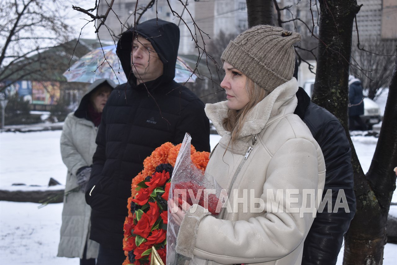 Митинг-реквием, посвященный 37-й годовщине вывода советских войск из Республики Афганистан, состоялся в Брянке Митинг-реквием, посвященный 37-й годовщине вывода советских войск из Республики Афганистан, состоялся в Брянке